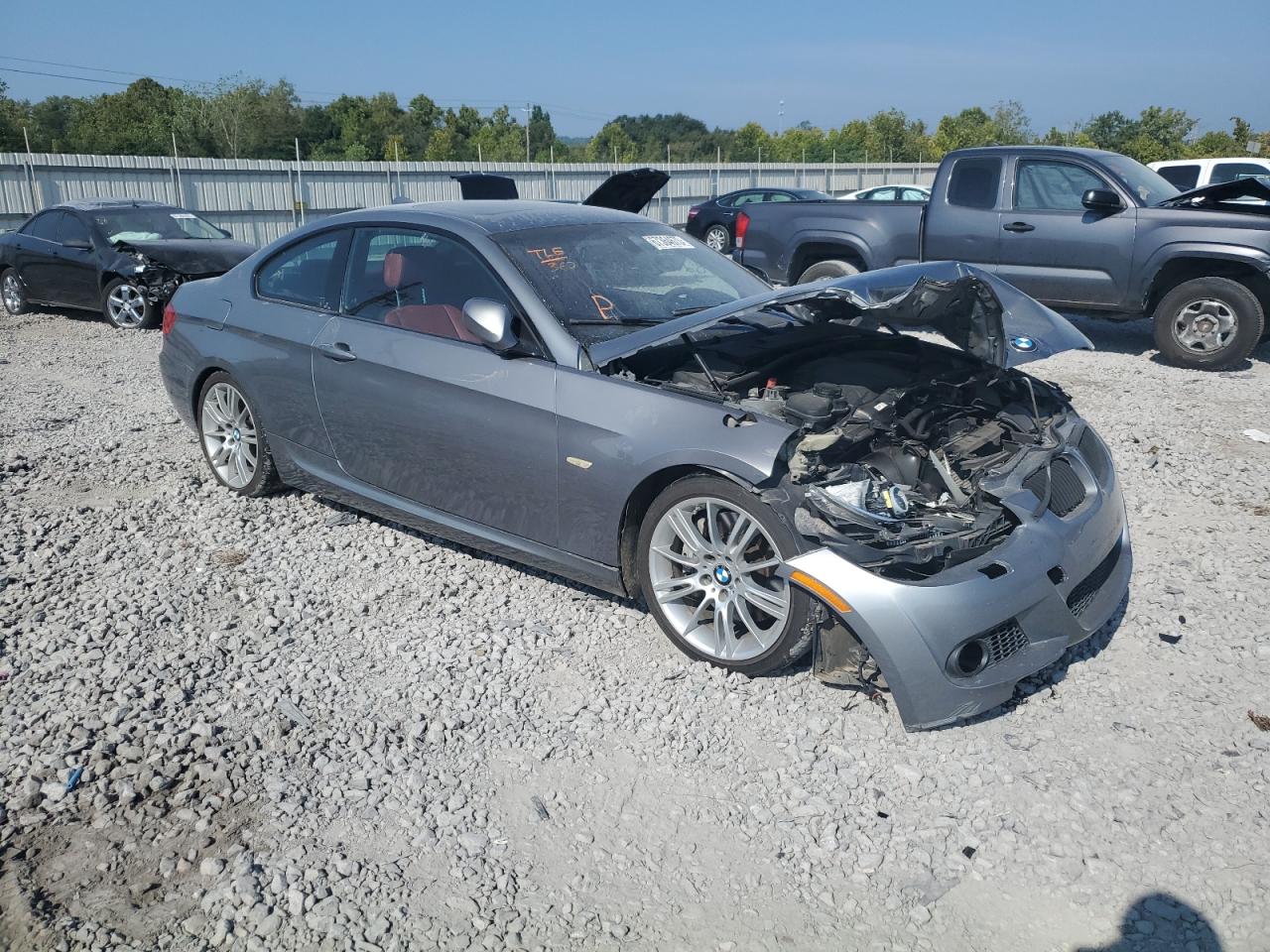 Photo 3 VIN: WBAKG7C51BE264352 - BMW 3ER 