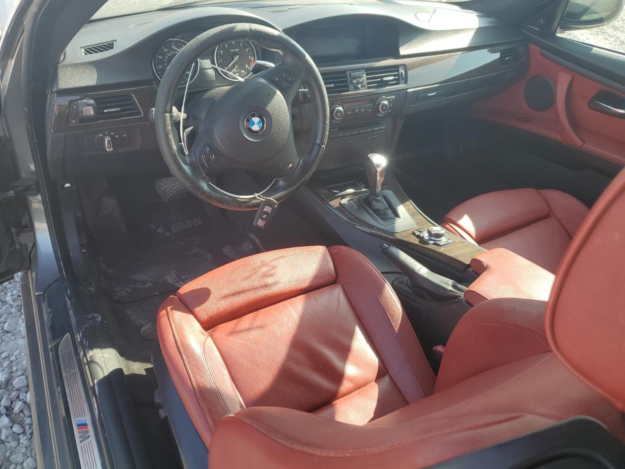 Photo 7 VIN: WBAKG7C51BE264352 - BMW 3ER 