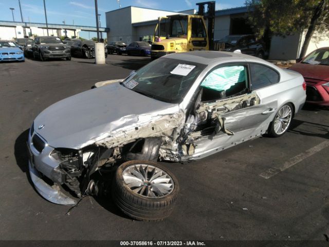 Photo 1 VIN: WBAKG7C52BE263971 - BMW 335I 