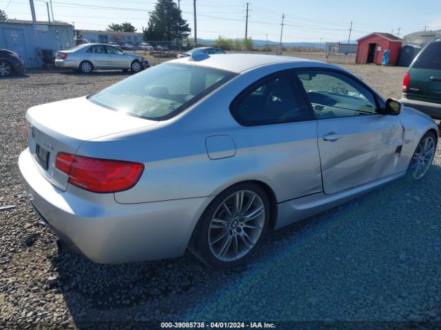 Photo 3 VIN: WBAKG7C53BE597961 - BMW 335I 