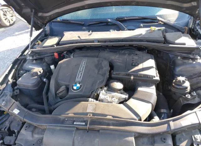 Photo 9 VIN: WBAKG7C53BE599208 - BMW 3ER 