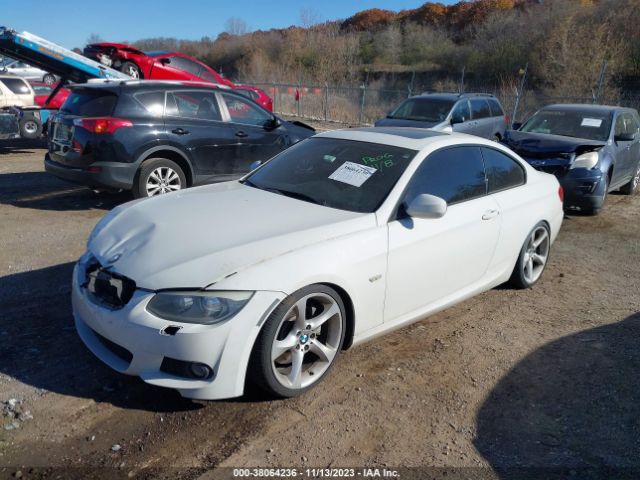 Photo 1 VIN: WBAKG7C57BE598708 - BMW 335I 