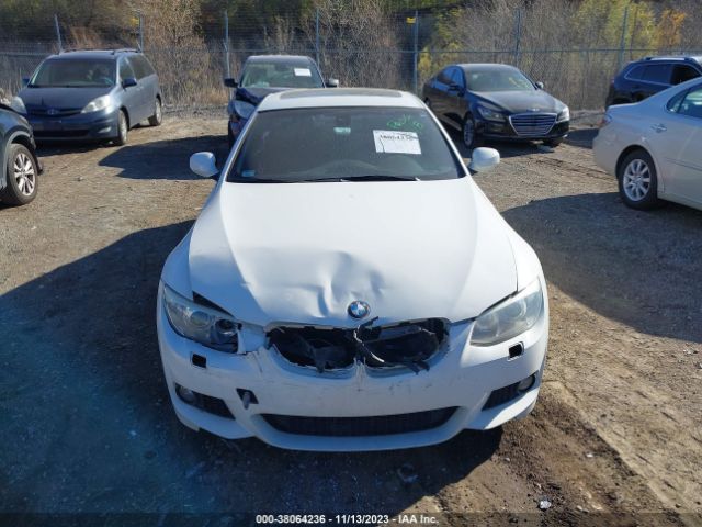 Photo 5 VIN: WBAKG7C57BE598708 - BMW 335I 