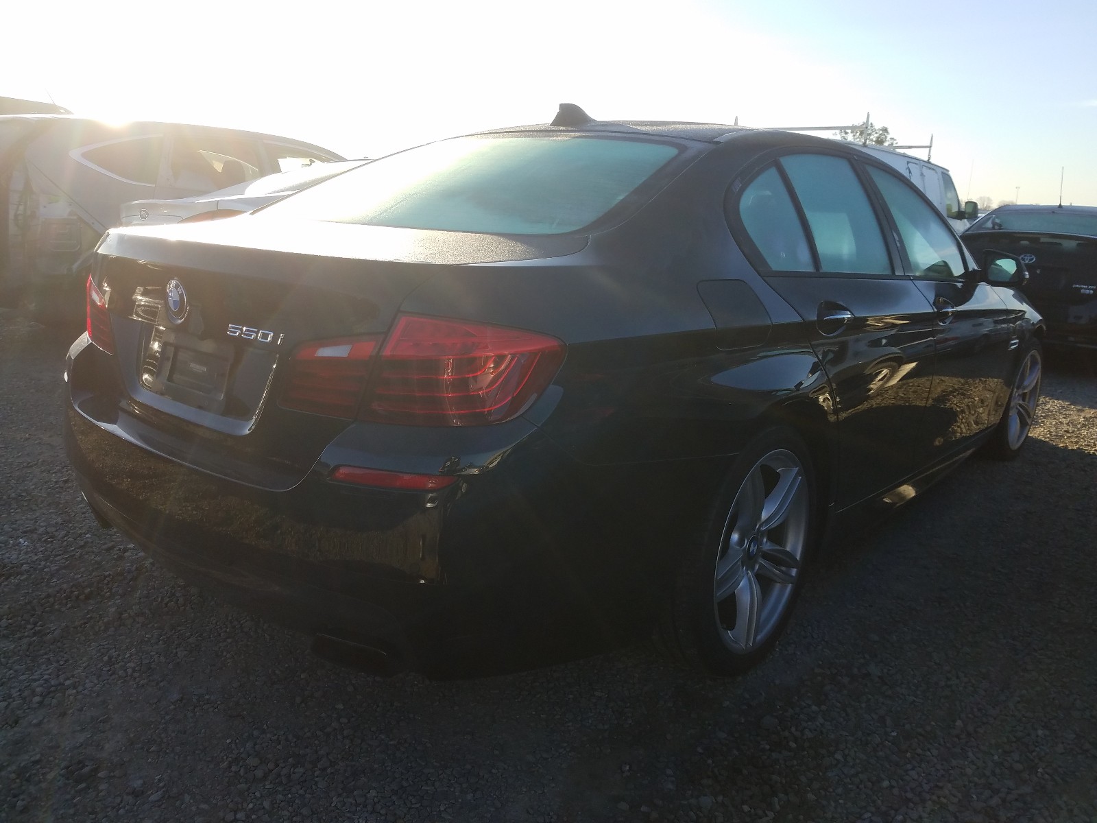 Photo 3 VIN: WBAKN9C54GD962694 - BMW 550 I 