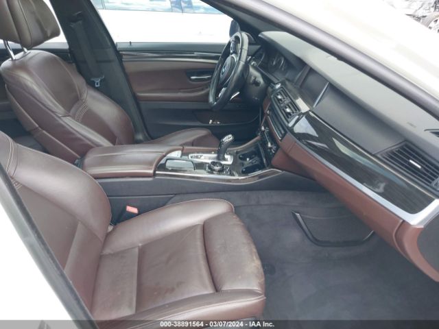 Photo 4 VIN: WBAKN9C56ED681445 - BMW 550I 