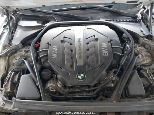 Photo 9 VIN: WBAKN9C59FD961295 - BMW 550I 