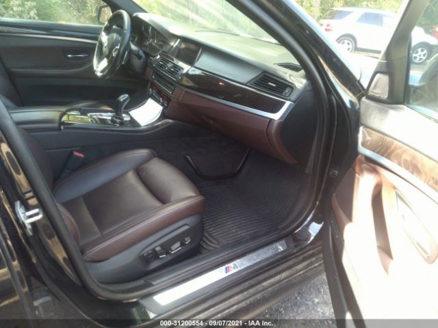 Photo 4 VIN: WBAKP9C56FD693820 - BMW 5 