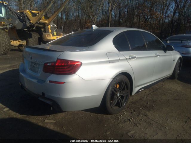 Photo 3 VIN: WBAKP9C57ED693484 - BMW 550I 