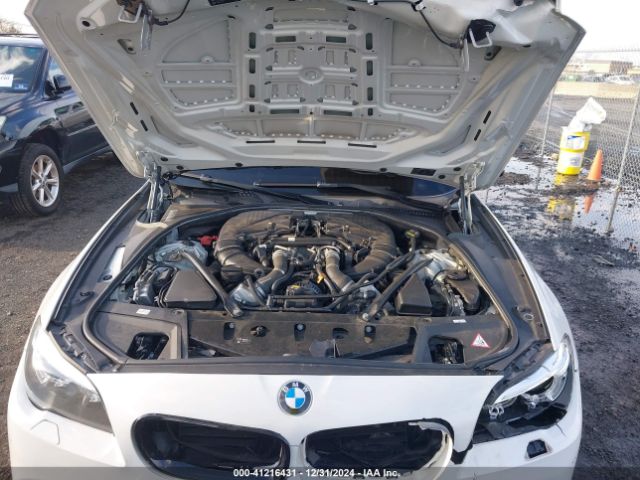 Photo 9 VIN: WBAKP9C5XGD980711 - BMW 550I 