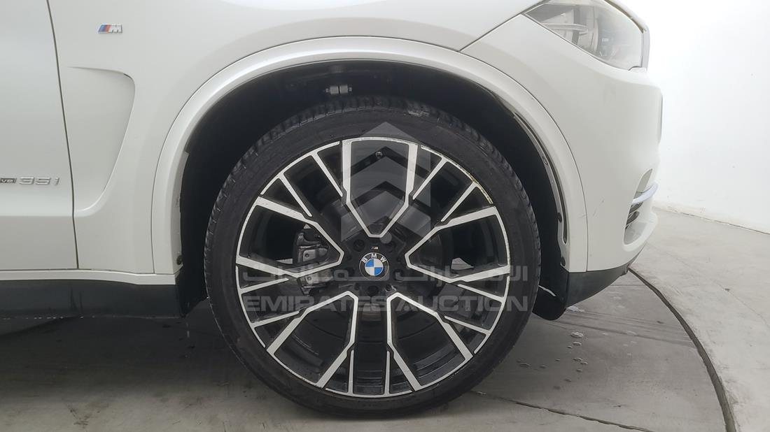 Photo 38 VIN: WBAKR0101J0X66346 - BMW X5 