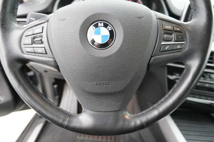 Photo 21 VIN: WBAKS010000N85693 - BMW X5 