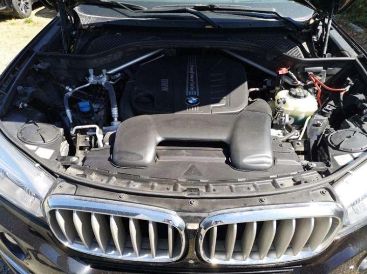 Photo 17 VIN: WBAKS610900N65848 - BMW X5 