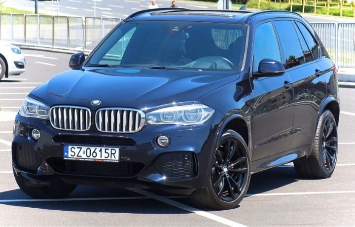 Photo 31 VIN: WBAKT010000Z77666 - BMW X5 SUV 