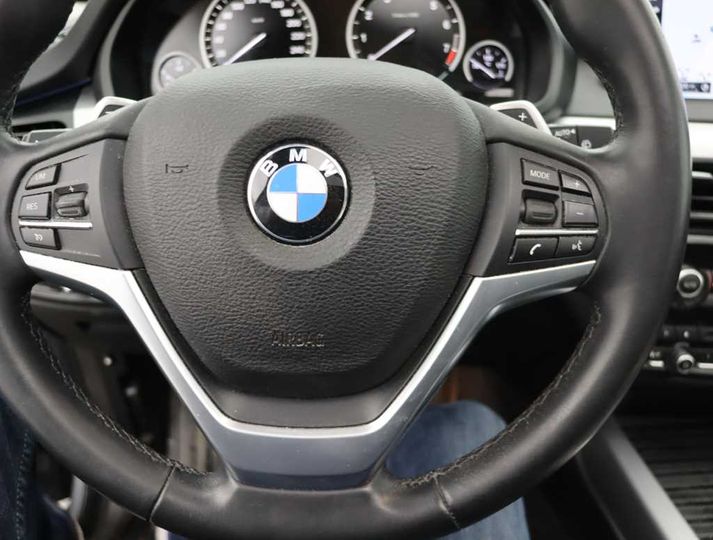 Photo 25 VIN: WBAKT010200W15368 - BMW X5 