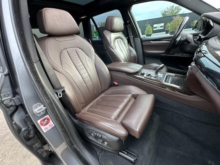 Photo 19 VIN: WBAKT010200W16830 - BMW X5 SUV 