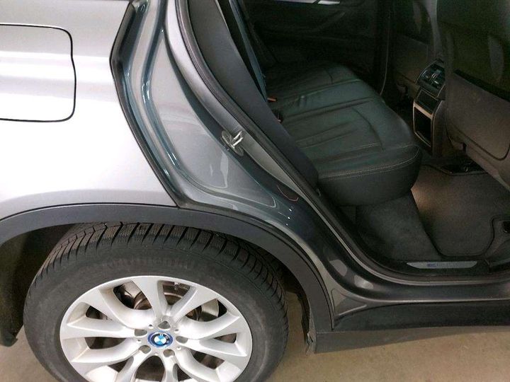 Photo 38 VIN: WBAKT010900Y44436 - BMW X5 