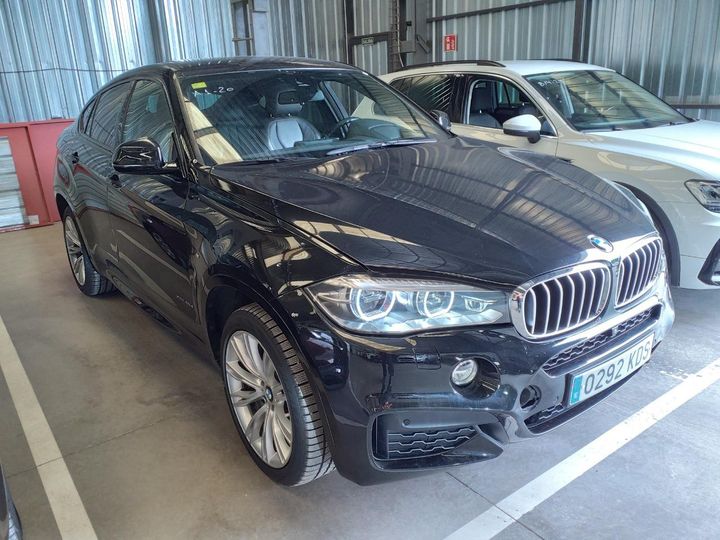 Photo 31 VIN: WBAKV410X00U07126 - BMW X6 