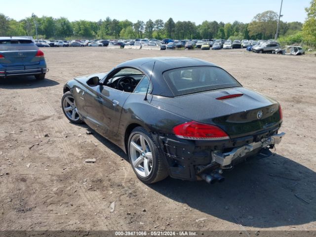 Photo 2 VIN: WBALL5C51CJ103478 - BMW Z4 