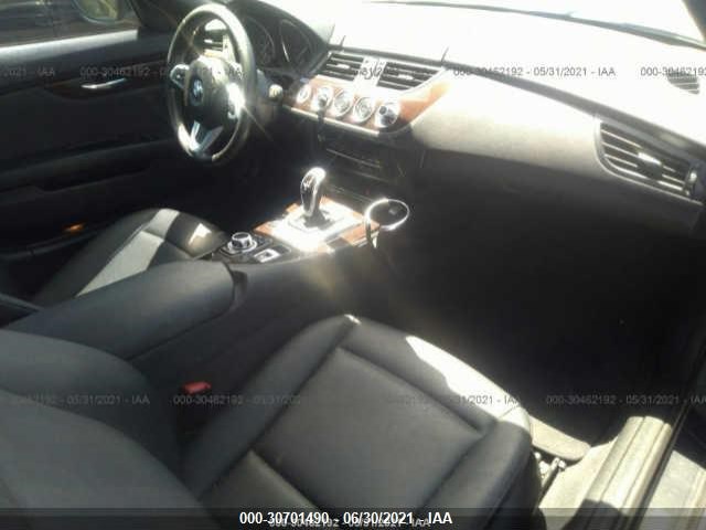 Photo 4 VIN: WBALL5C55DJ104134 - BMW Z4 