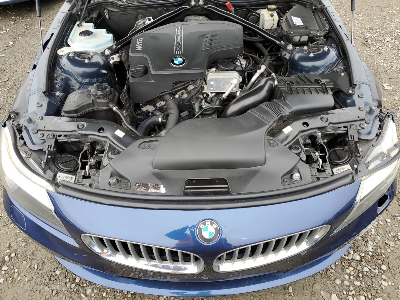 Photo 10 VIN: WBALL5C58CJ103445 - BMW Z4 