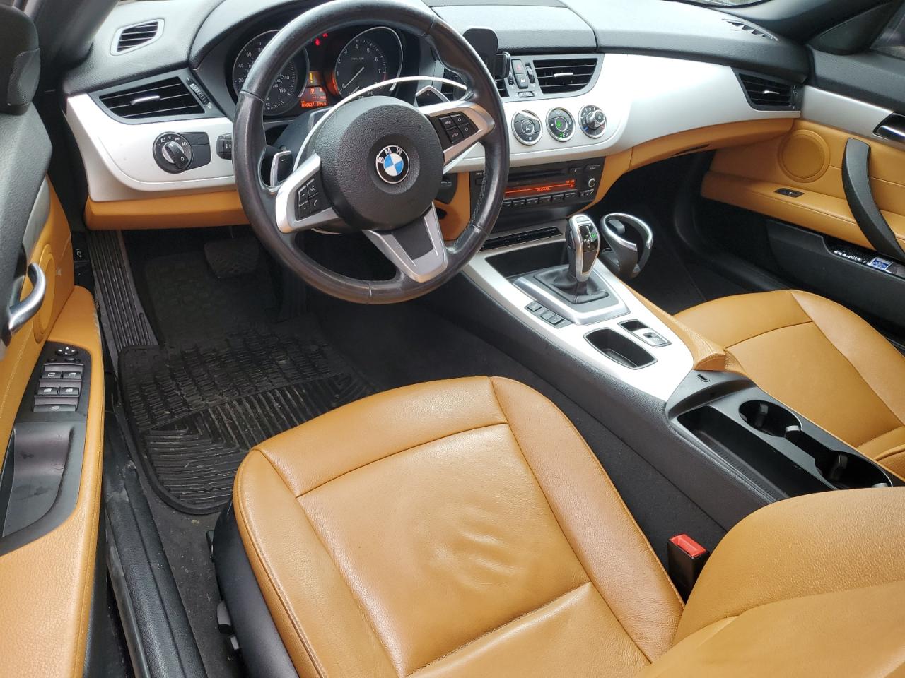 Photo 7 VIN: WBALL5C58CJ103445 - BMW Z4 