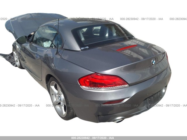 Photo 2 VIN: WBALM1C57BE393982 - BMW Z4 