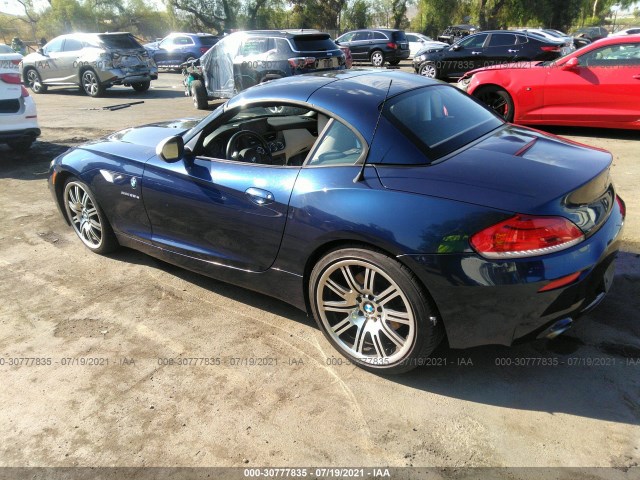 Photo 2 VIN: WBALM1C5XBE393619 - BMW Z4 