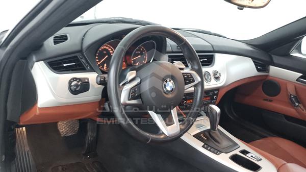 Photo 12 VIN: WBALM3107CE839181 - BMW Z4 