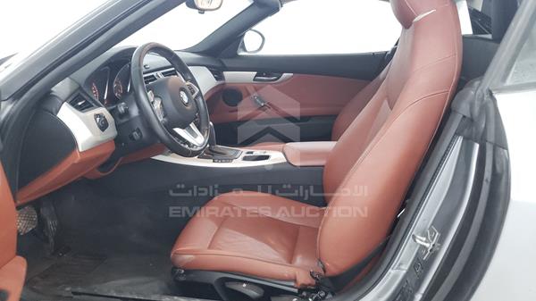 Photo 13 VIN: WBALM3107CE839181 - BMW Z4 