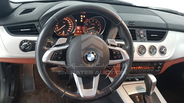 Photo 14 VIN: WBALM3107CE839181 - BMW Z4 