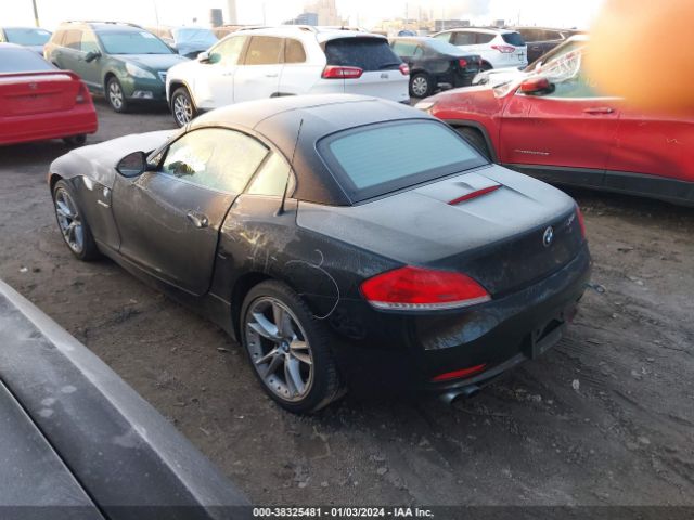 Photo 2 VIN: WBALM5C50AE377600 - BMW Z4 