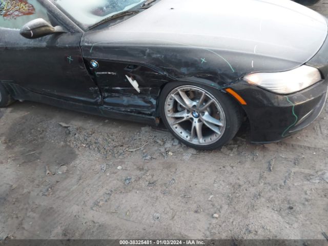 Photo 5 VIN: WBALM5C50AE377600 - BMW Z4 