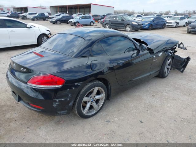 Photo 3 VIN: WBALM5C51BE378899 - BMW Z4 