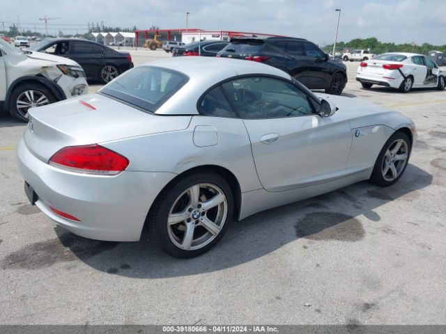 Photo 3 VIN: WBALM5C53BE378564 - BMW Z4 