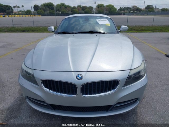 Photo 5 VIN: WBALM5C53BE378564 - BMW Z4 