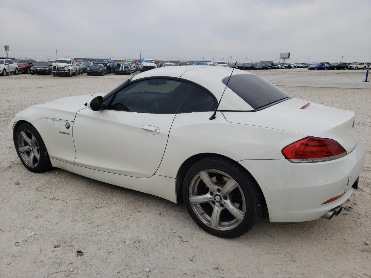 Photo 1 VIN: WBALM5C54BE380176 - BMW Z4 