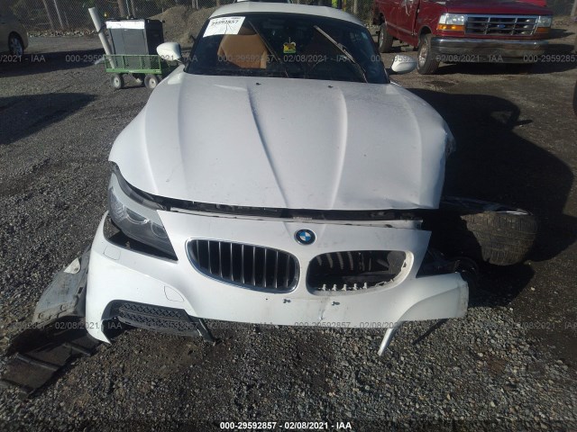 Photo 5 VIN: WBALM5C58BE379659 - BMW Z4 