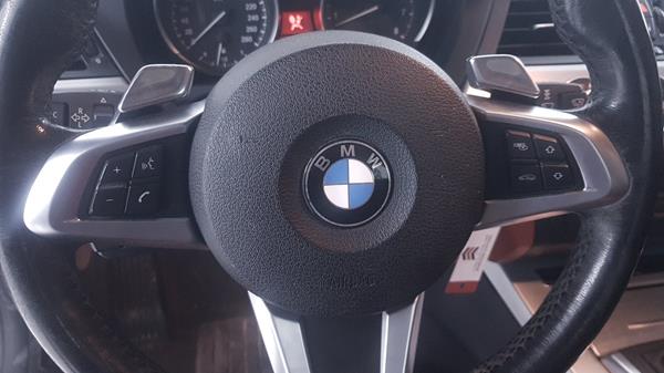 Photo 17 VIN: WBALM7101AE373445 - BMW Z4 