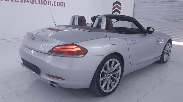 Photo 35 VIN: WBALM7101AE373445 - BMW Z4 