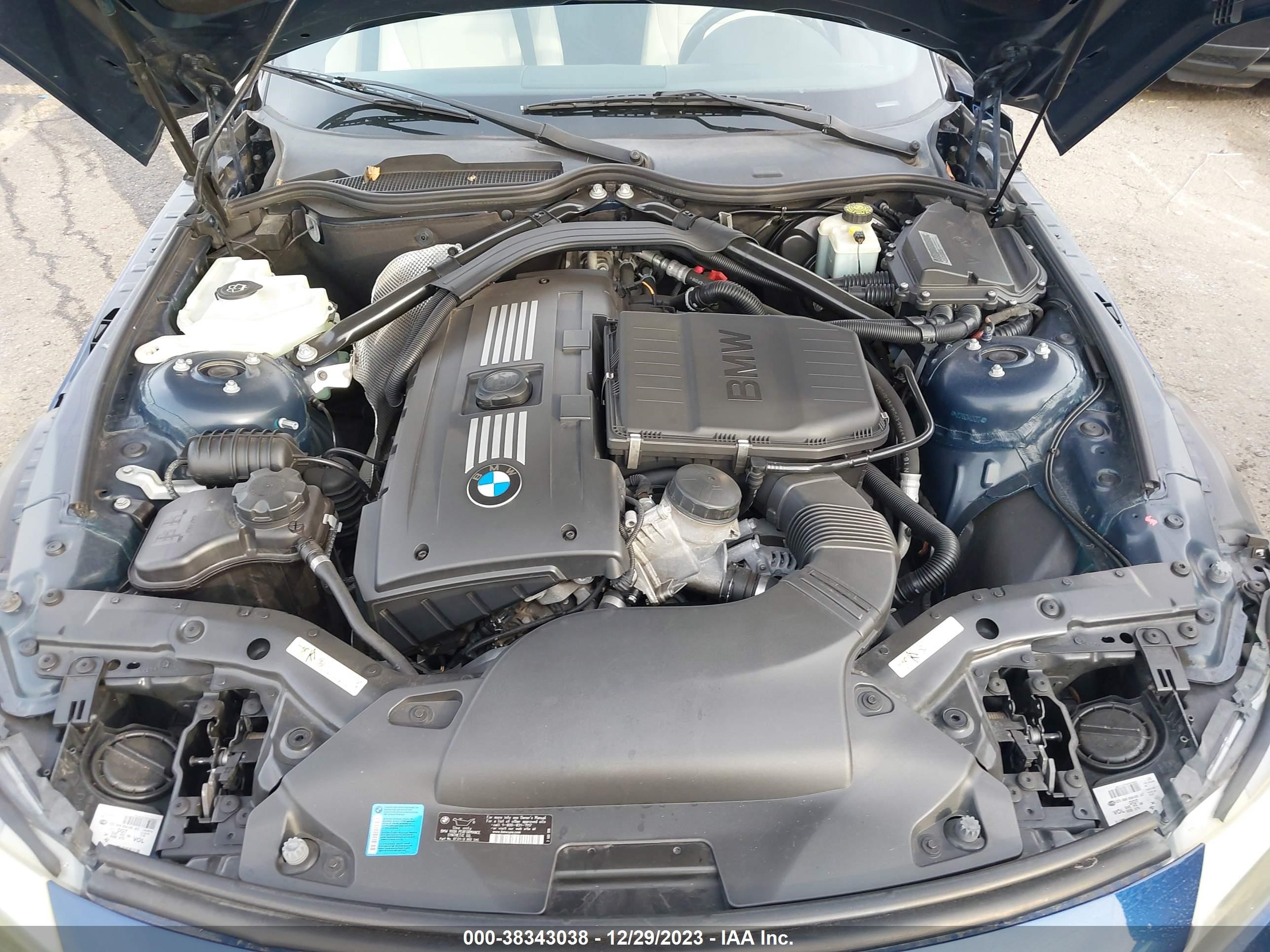 Photo 9 VIN: WBALM73539E164681 - BMW Z4 