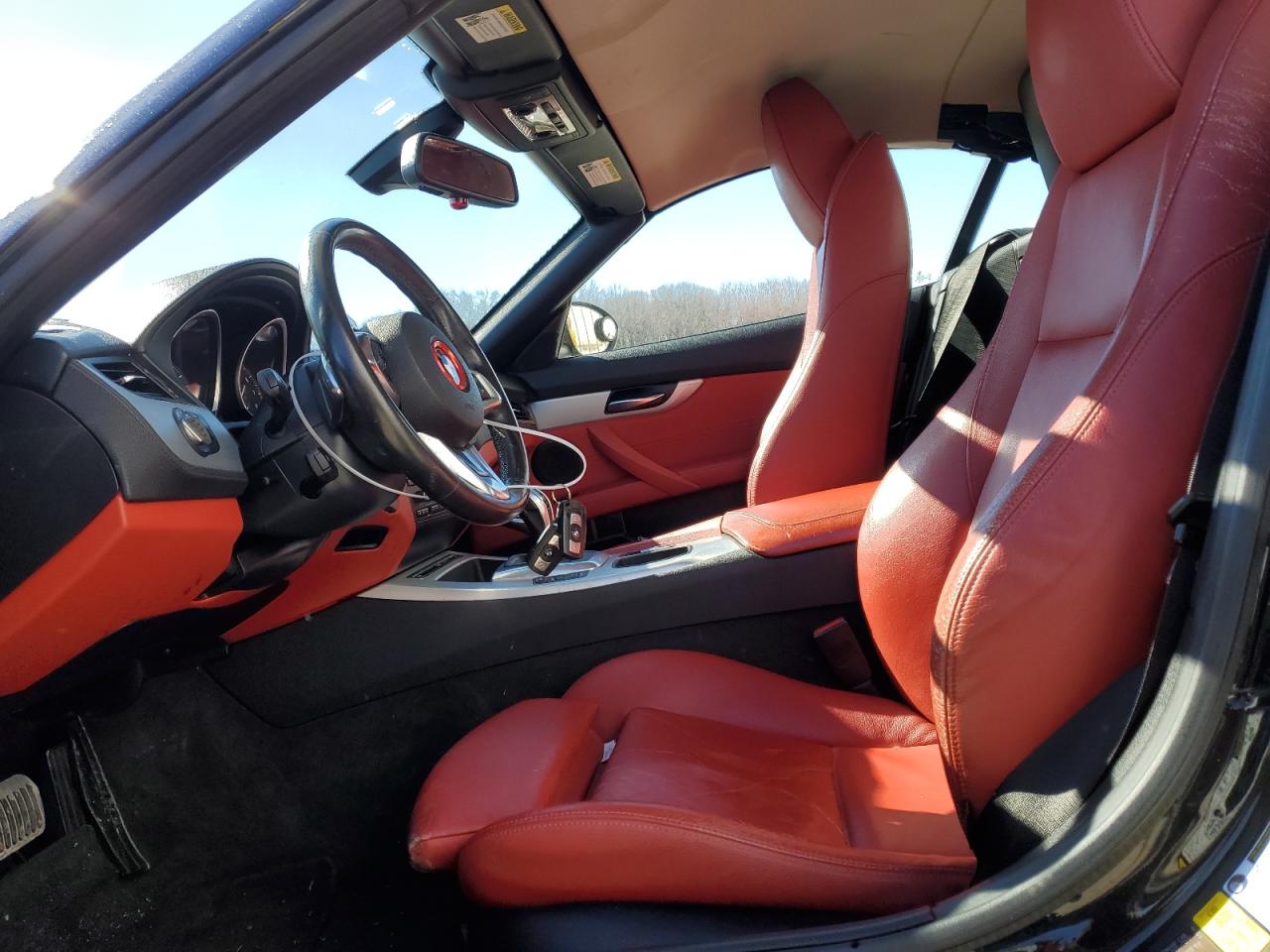 Photo 6 VIN: WBALM73599E165429 - BMW Z4 