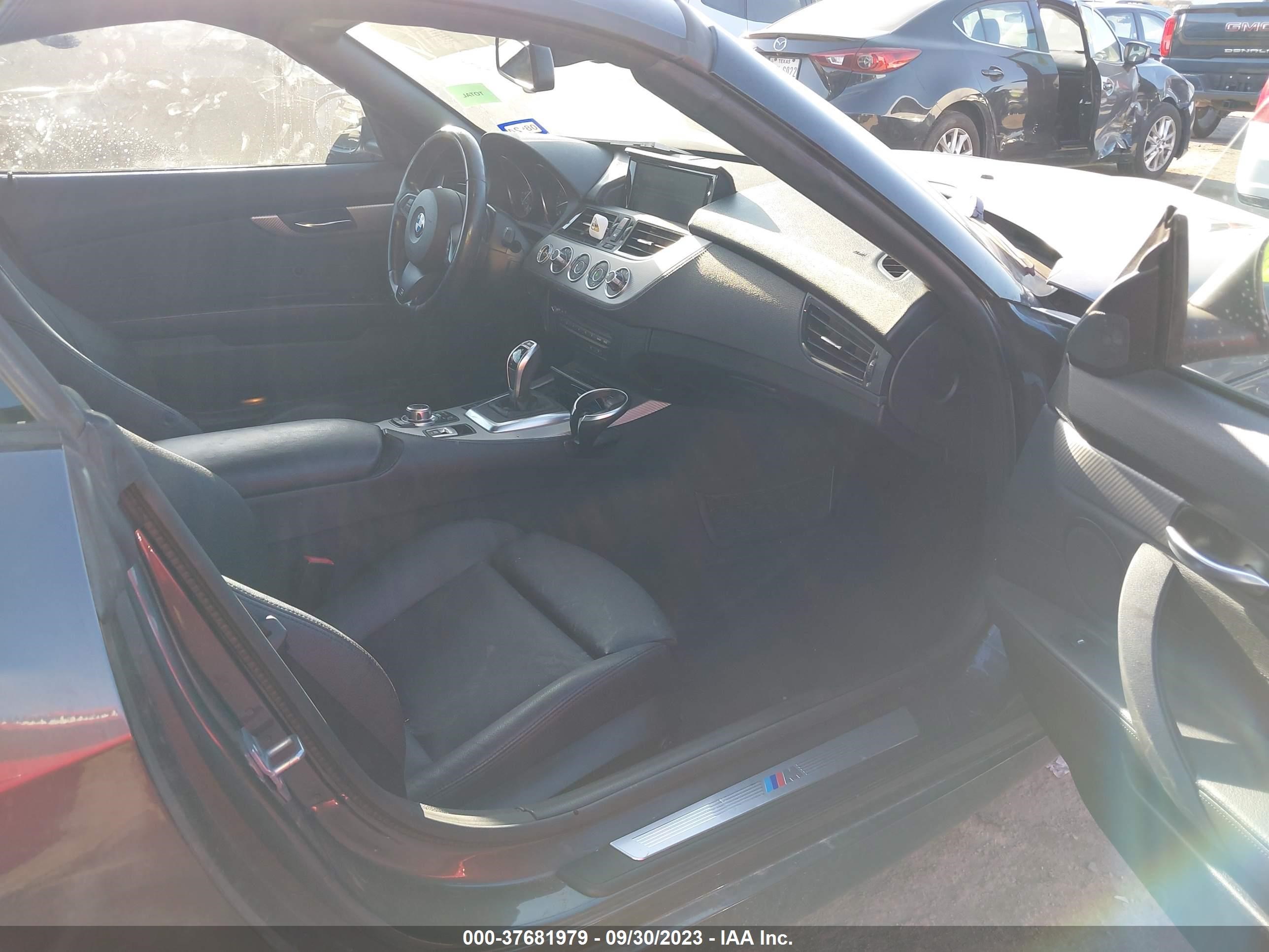 Photo 4 VIN: WBALM7C51FJ799160 - BMW Z4 