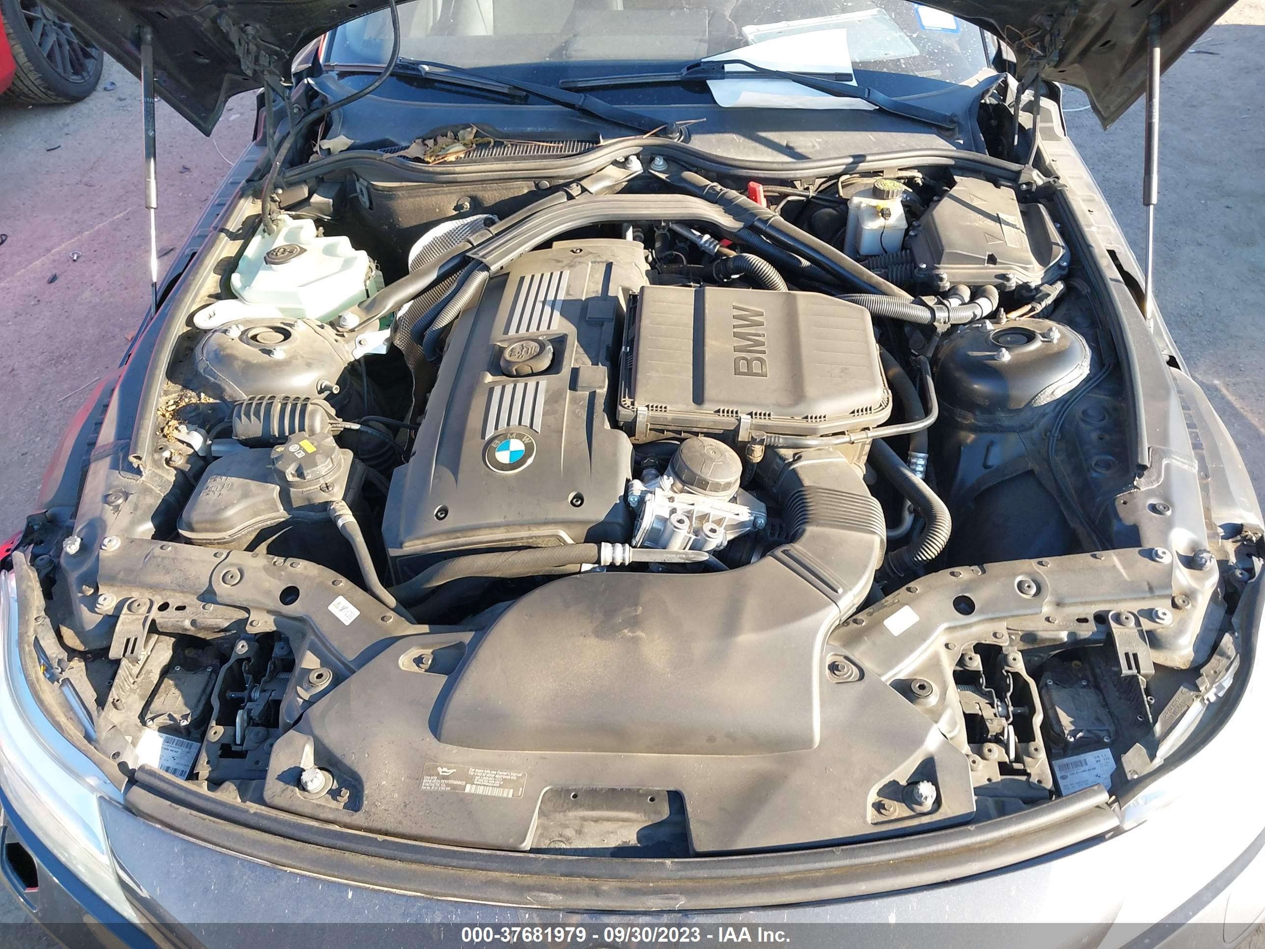 Photo 8 VIN: WBALM7C51FJ799160 - BMW Z4 