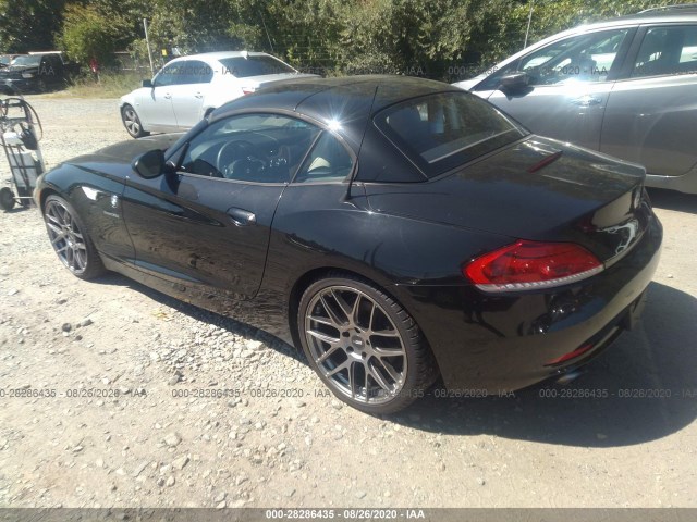 Photo 2 VIN: WBALM7C55BE383048 - BMW Z4 