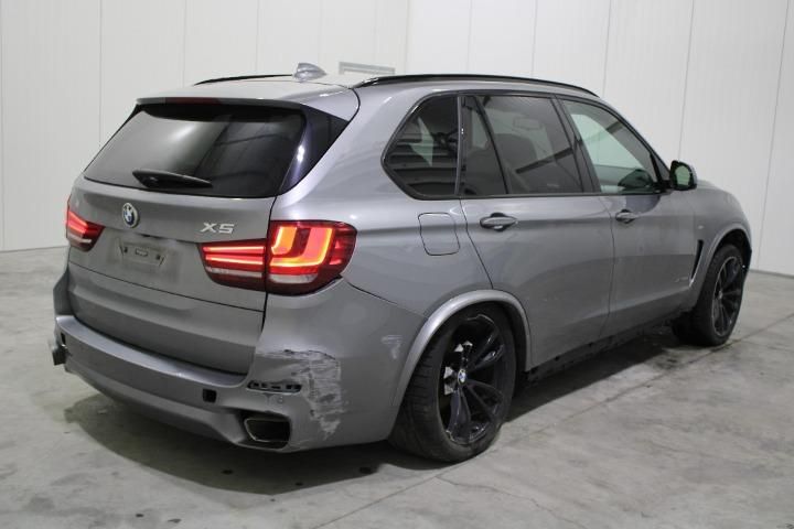 Photo 3 VIN: WBALS010000V48499 - BMW X5 SUV 