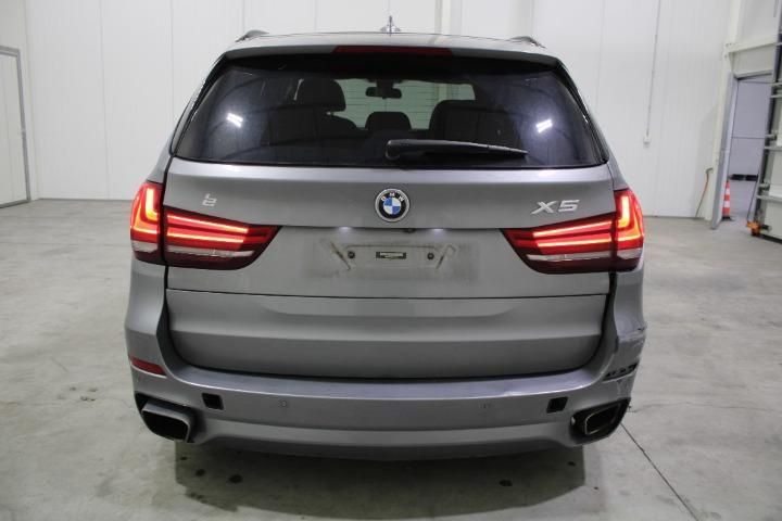 Photo 5 VIN: WBALS010000V48499 - BMW X5 SUV 