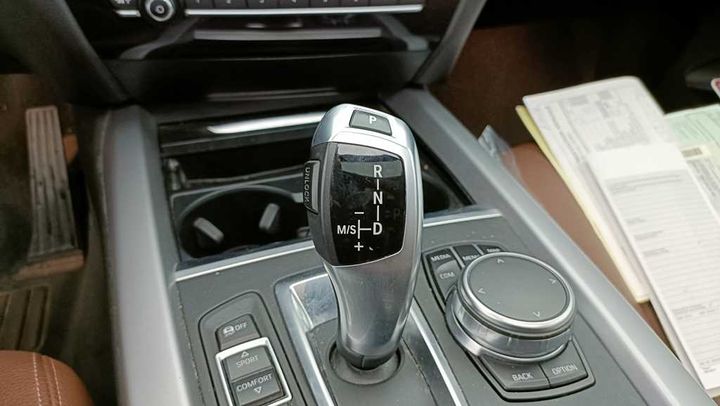 Photo 23 VIN: WBALS010200V48696 - BMW X5 