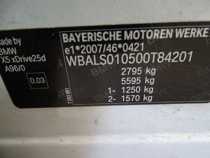 Photo 6 VIN: WBALS010500T84201 - BMW X5 