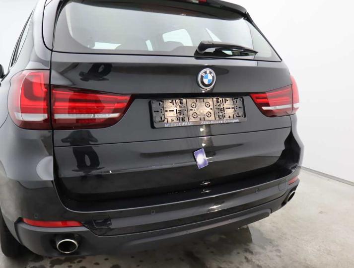 Photo 28 VIN: WBALS010500T85283 - BMW X5 