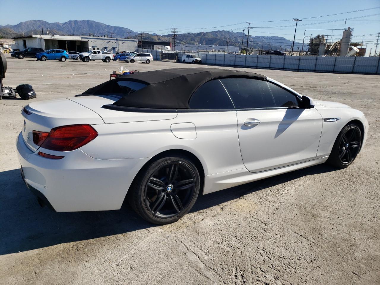 Photo 2 VIN: WBALW7C54FD596000 - BMW 6ER 